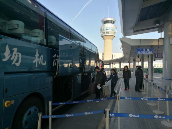 哈尔滨机场巴士4号线路正式开通